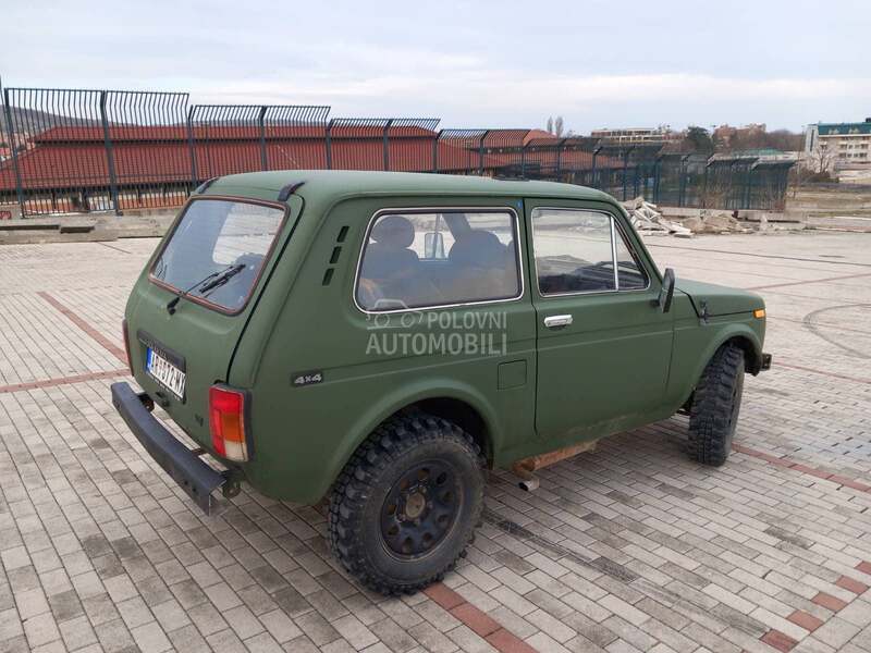 Lada Niva 