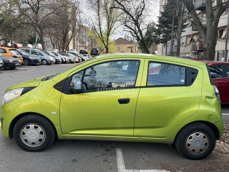 Chevrolet Spark 