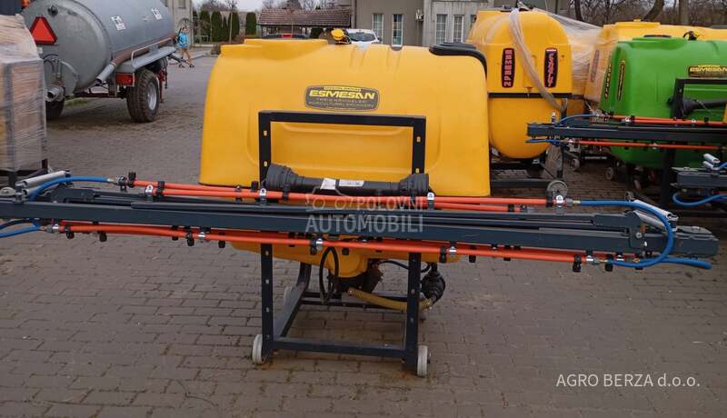 Prskalice više modela