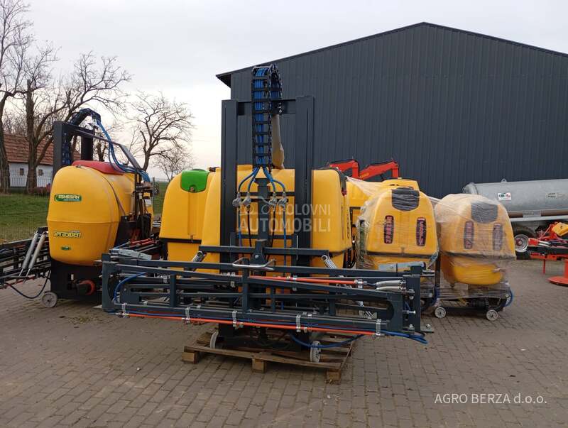 Prskalice više modela