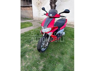 Gilera runner