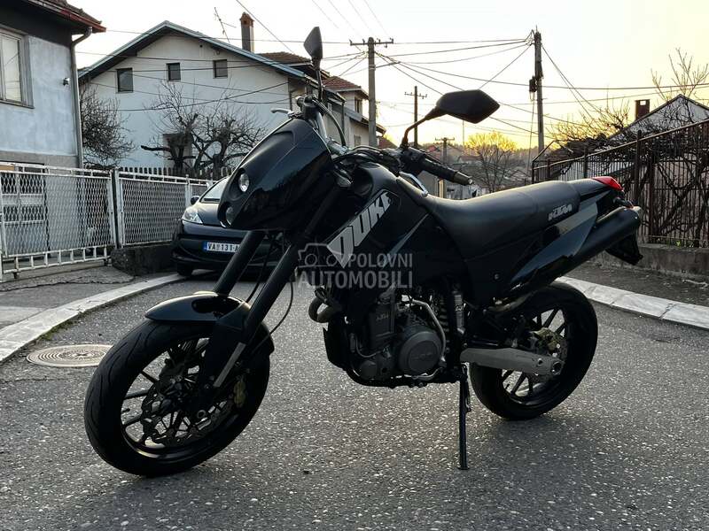 KTM 640 Duke