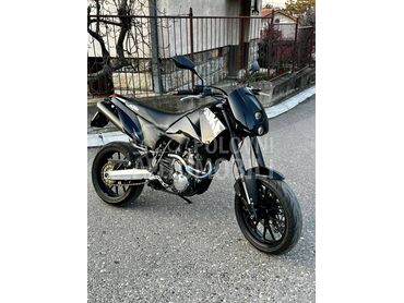 KTM 640 Duke
