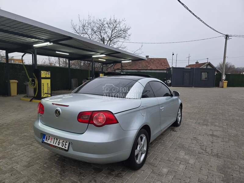 Volkswagen EOS 