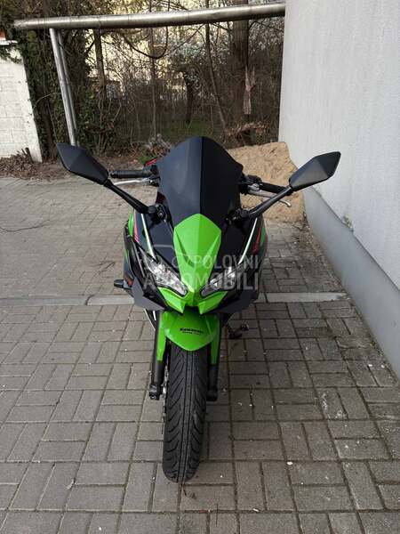 Kawasaki Ninja 650 KRT