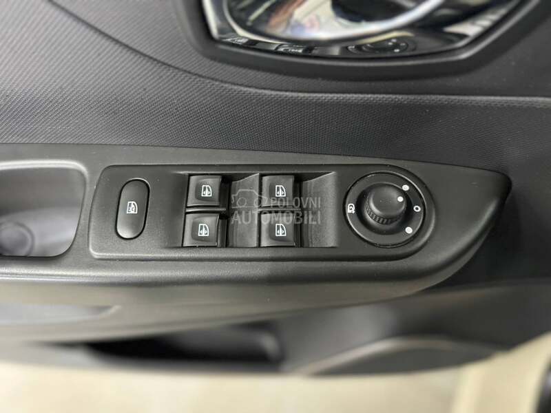 Renault Captur 1.2 TCE AUT CH