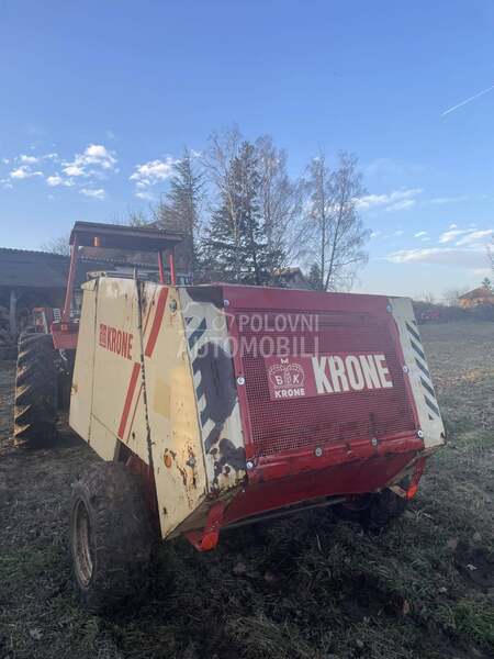 John Deere 545. Kron