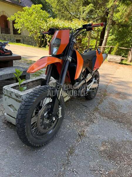 KTM smc690