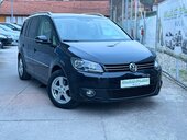 Volkswagen Touran 1.6TDI BLUEMOTION