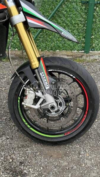 Aprilia Dorsoduro 750 ABS