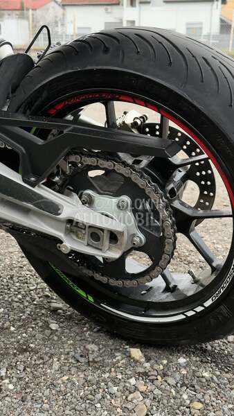 Aprilia Dorsoduro 750 ABS