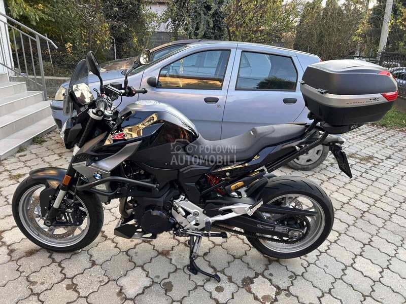 BMW F 900 R