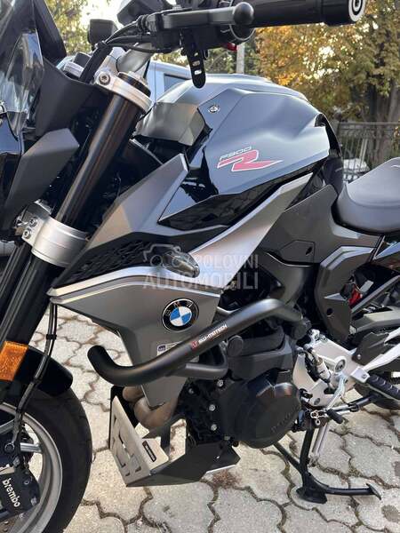 BMW F 900 R