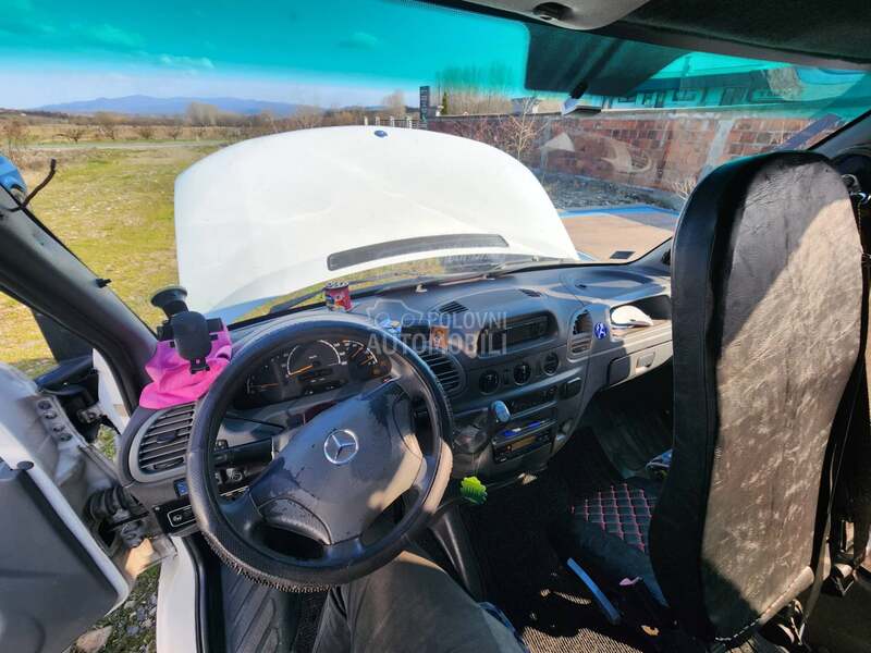 Mercedes Benz Sprinter 416