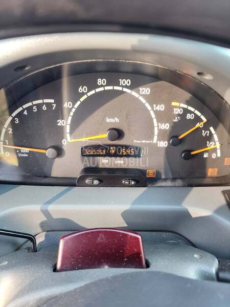 Mercedes Benz Sprinter 416