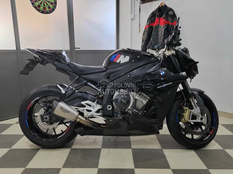 BMW S1000R