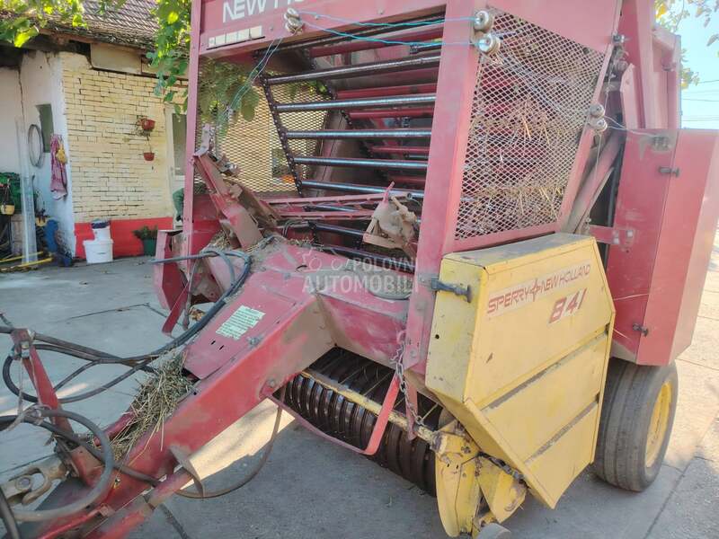 New Holland 841