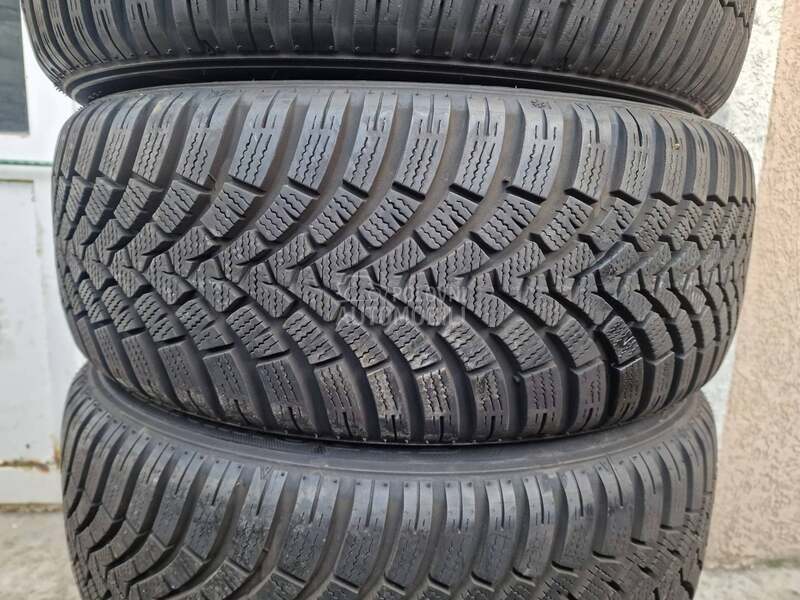 Falken 195/55 R16 Zimska