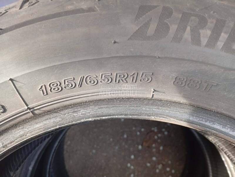 Bridgestone 185/65 R15 Letnja