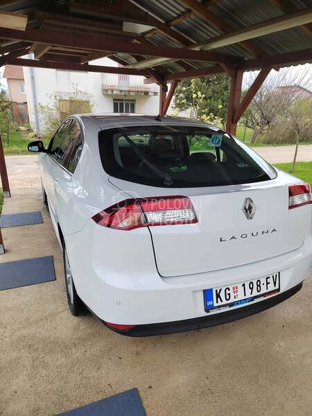 Renault Laguna 