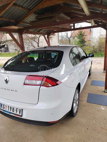 Renault Laguna 