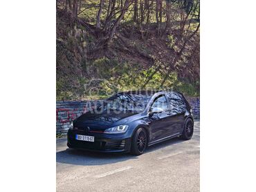 Volkswagen Golf 7 GTI Performance DSG