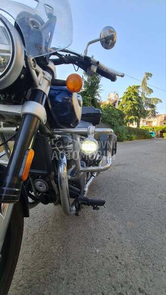 Royal Enfield Super Meteor 650