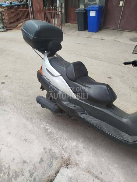 Yamaha Majesty YP 250