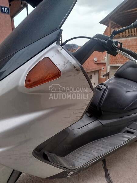 Yamaha Majesty YP 250