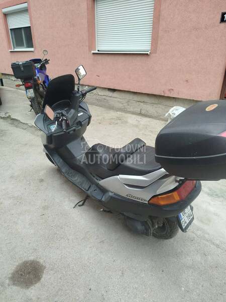 Yamaha Majesty YP 250