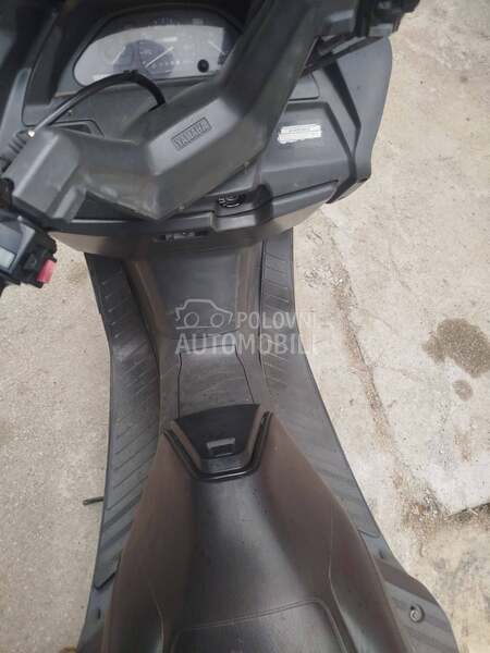 Yamaha Majesty YP 250