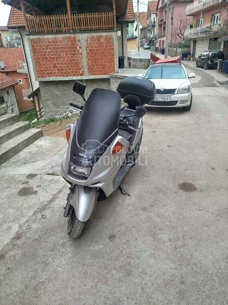 Yamaha Majesty YP 250