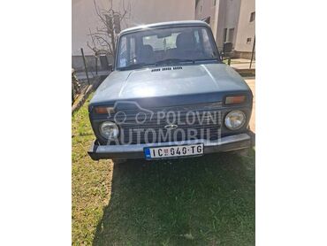 Lada Niva 1.7 i