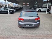 Volkswagen Golf 6 1.6 TDI HIGHLINE