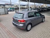 Volkswagen Golf 6 1.6 TDI HIGHLINE