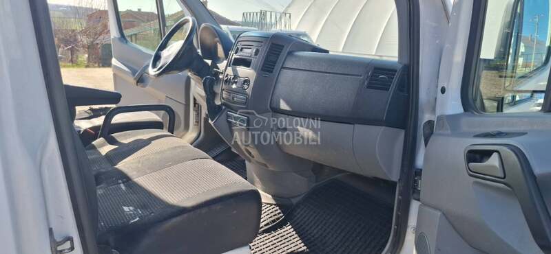 Mercedes Benz Sprinter 515