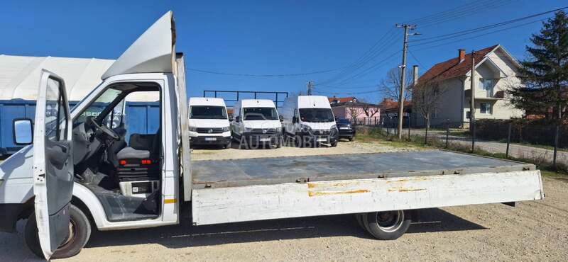 Mercedes Benz Sprinter 515