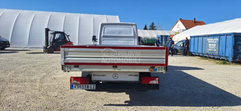 Mercedes Benz Sprinter 515