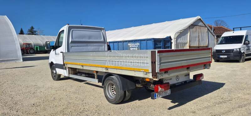 Mercedes Benz Sprinter 515