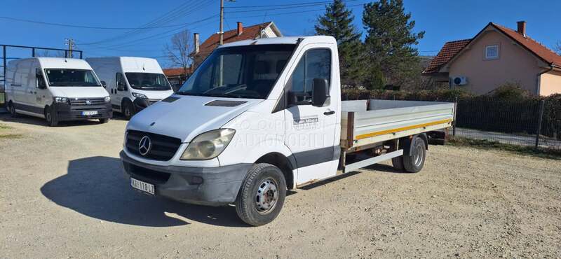 Mercedes Benz Sprinter 515