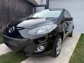 Mazda 2 1 32000 k m