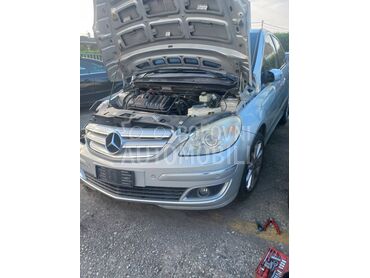 Vrata prednja zadnja l d za Mercedes Benz B Klasa od 2005. do 2011. god.