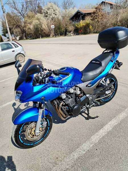 Kawasaki ZR 7