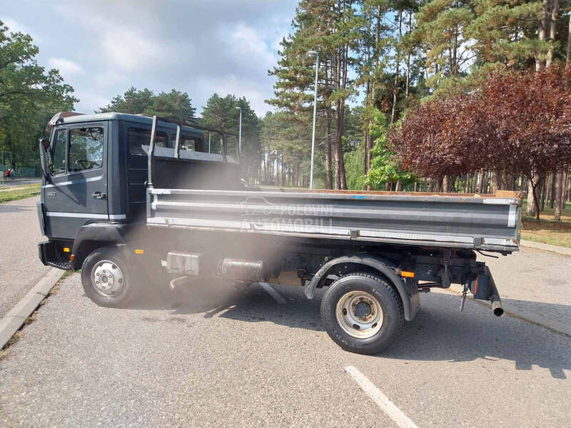 Mercedes Benz 814 kiper