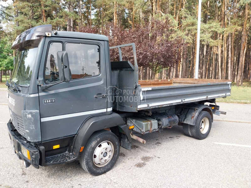 Mercedes Benz 814 kiper