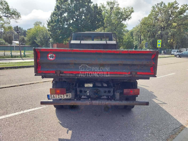 Mercedes Benz 814 kiper