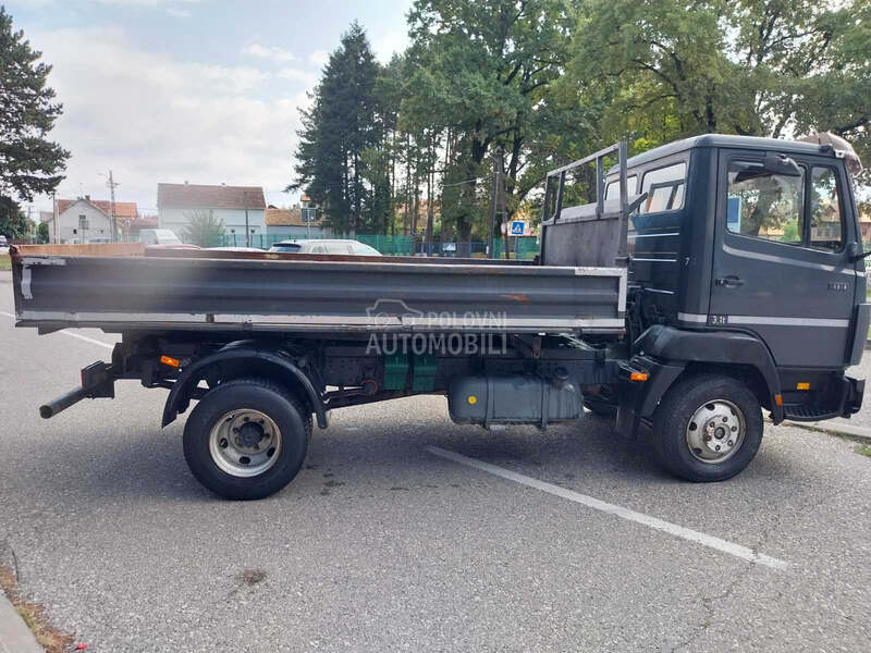 Mercedes Benz 814 kiper