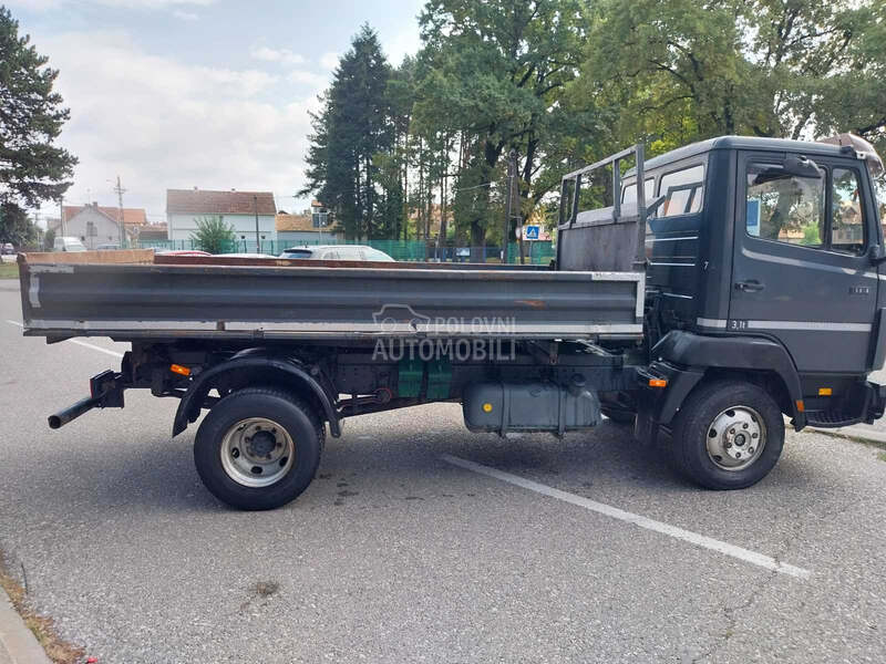 Mercedes Benz 814 kiper