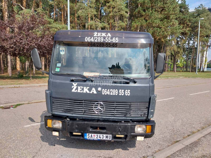 Mercedes Benz 814 kiper