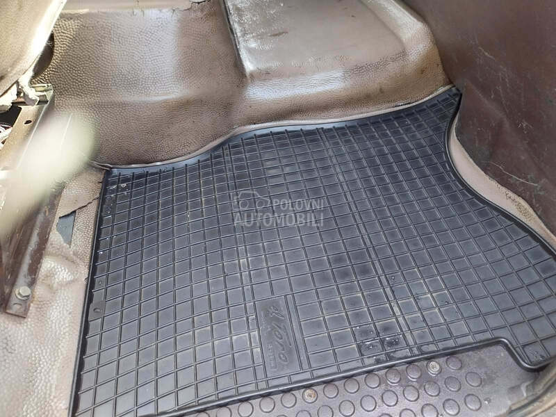 Mercedes Benz 814 kiper